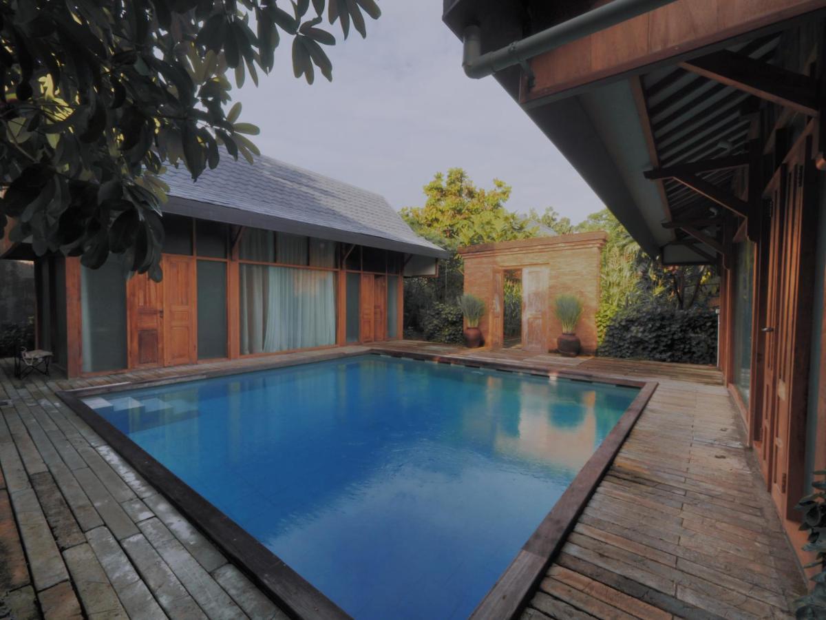 อายม ชวา วิลเลจ Villa Surakarta  ภายนอก รูปภาพ