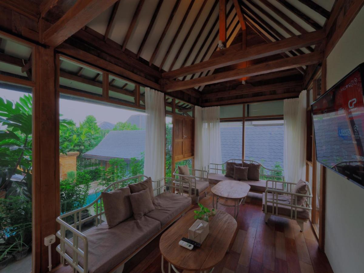 อายม ชวา วิลเลจ Villa Surakarta  ภายนอก รูปภาพ