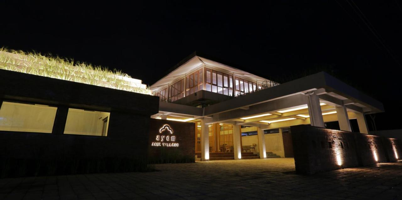 อายม ชวา วิลเลจ Villa Surakarta  ภายนอก รูปภาพ